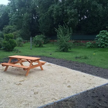 Yodis Altstadtoase * Řezno